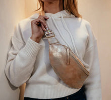 Load image into Gallery viewer, Metallic Blush Leather Crossbody
