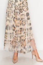 Load image into Gallery viewer, Cheetah Chic Skirt
