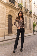 Load image into Gallery viewer, Leopard Wrap Top
